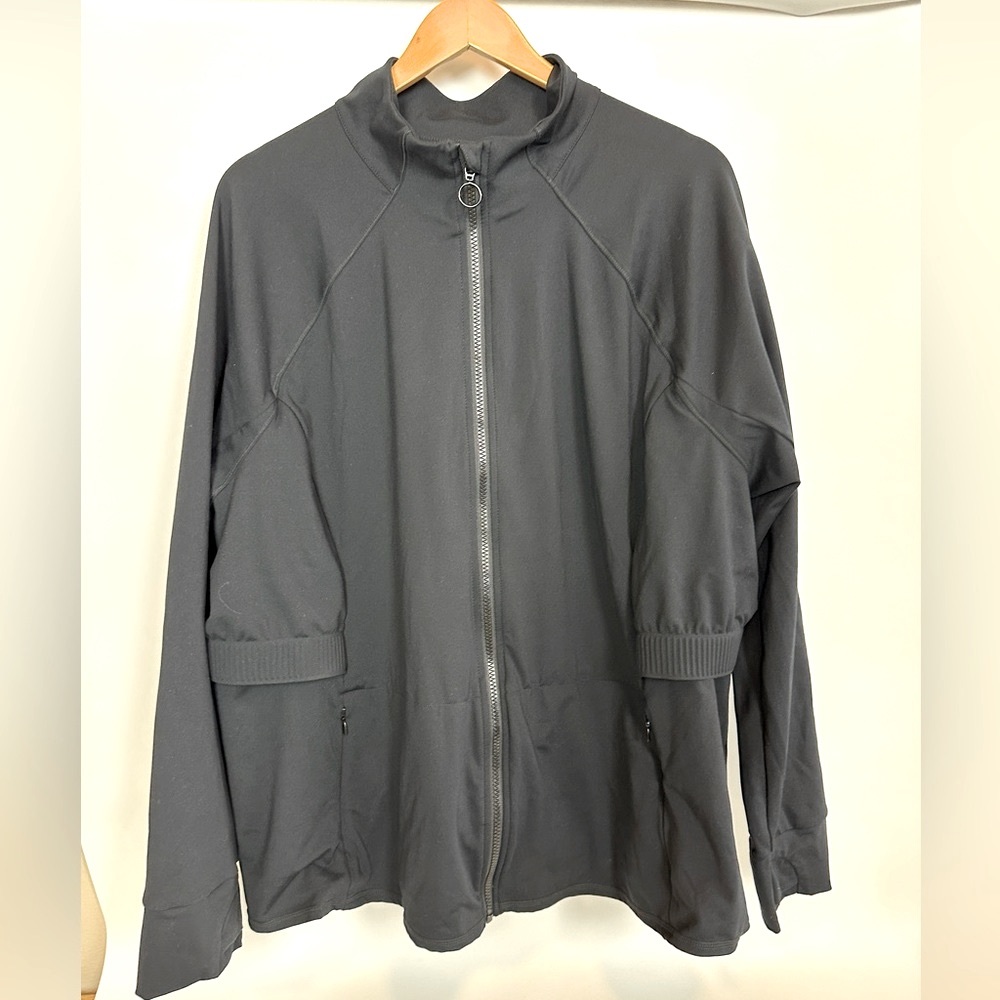 FABLETICS Trinity Performance Black Athletic Jack… - image 1